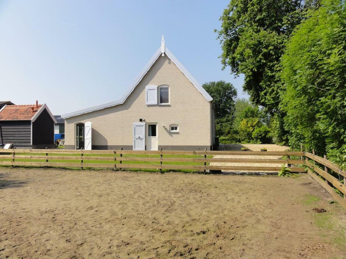 Boerderij Met Paarden Oost-Souburg